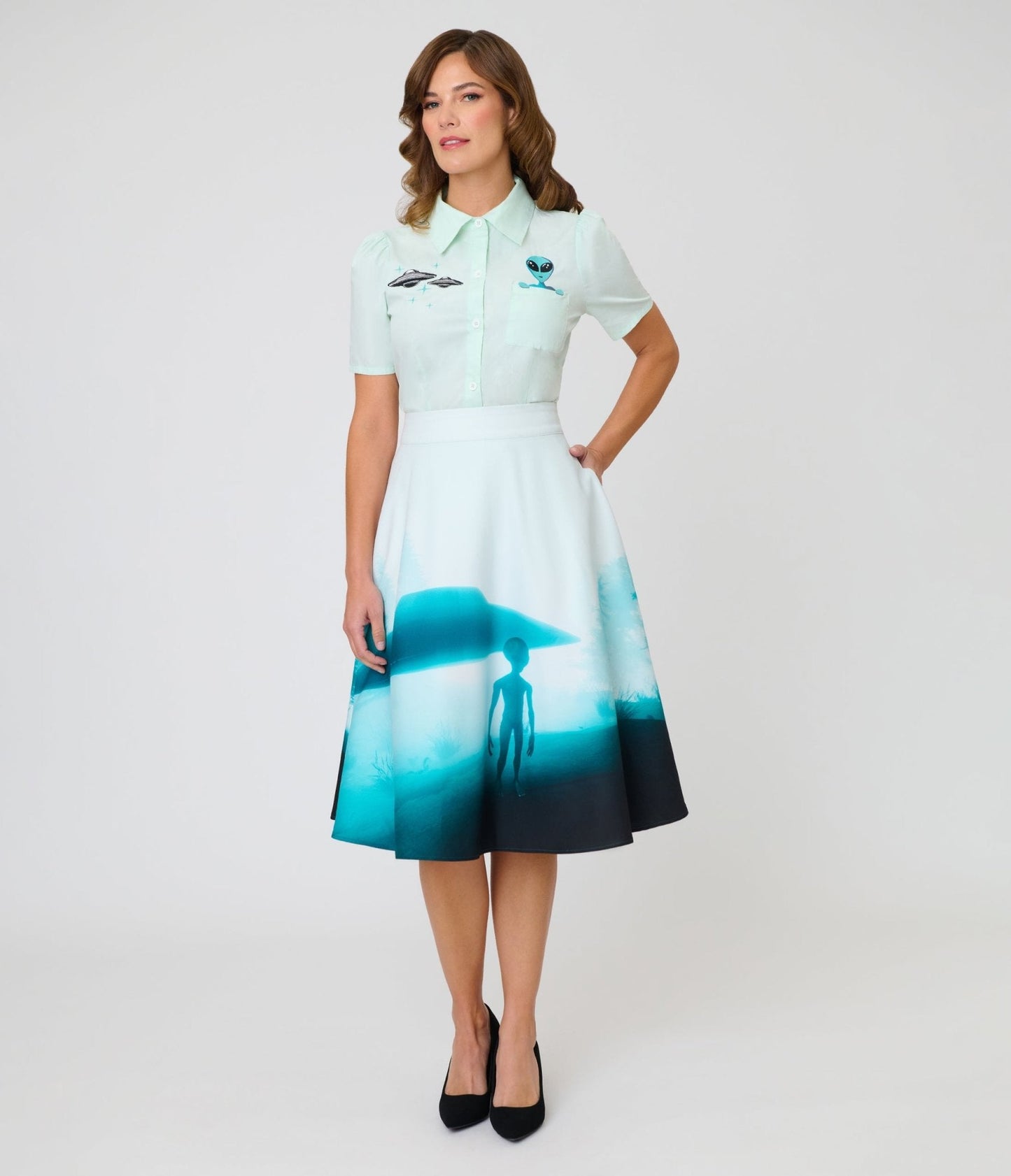 Unique Vintage Mint Alien & UFO Collared Blouse