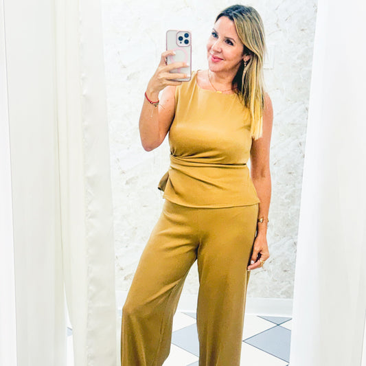 Tan Detail Set