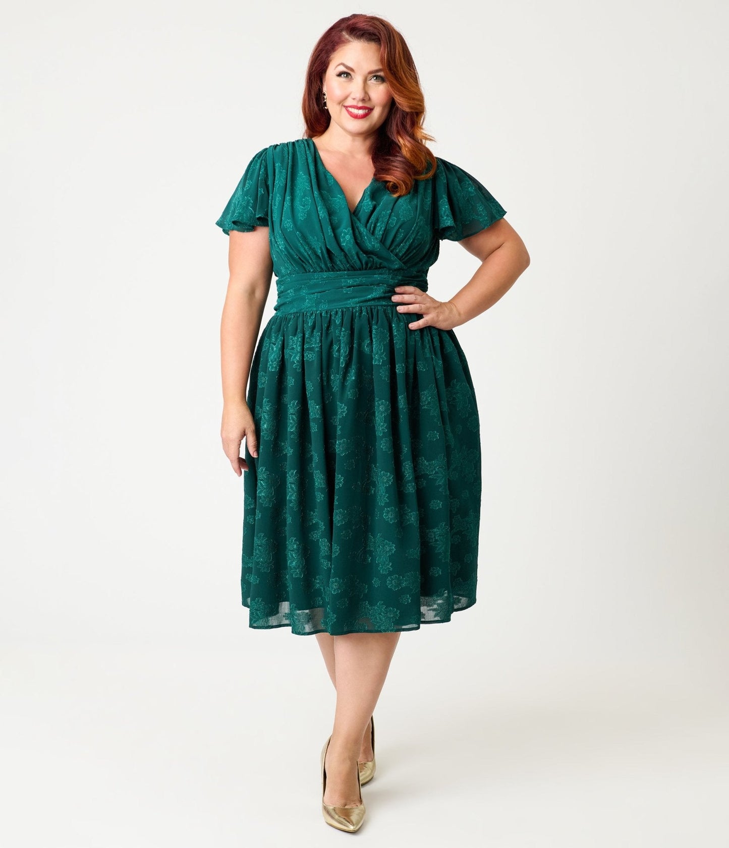 Magnolia Place Plus Size Emerald Floral Jacquard Midori Swing Dress